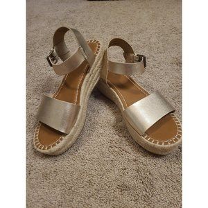 Universal Thread Gold Women's Sz 9 Faux Leather Two Piece Espadrille Platform